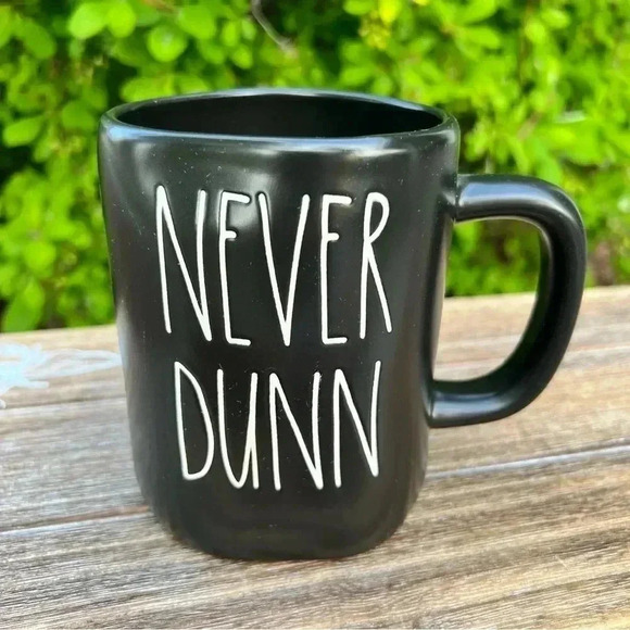 NEW Rae Dunn NEVER DUNN - Black ceramic coffee mug / cup - Picture 7 of 7